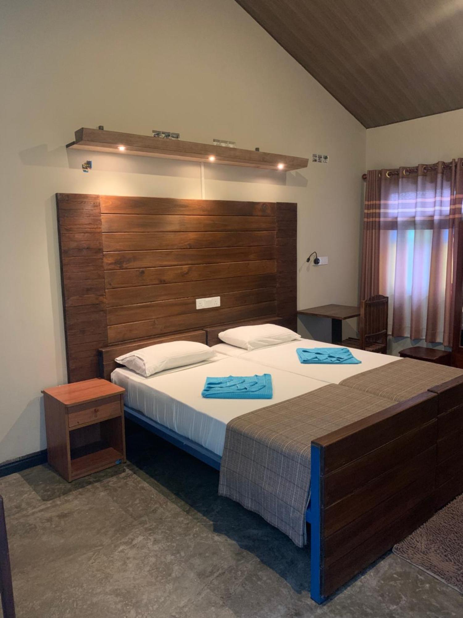 Pub Ceylon Hostel Элла Экстерьер фото